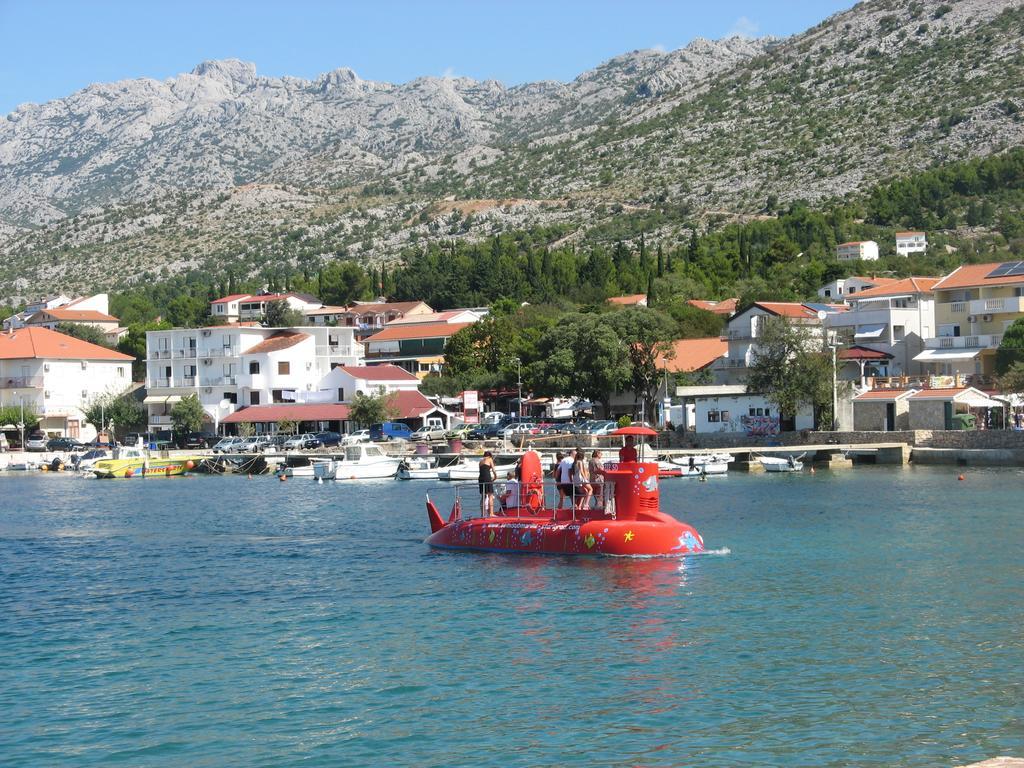 Apartments Mira Starigrad Paklenica Exteriör bild