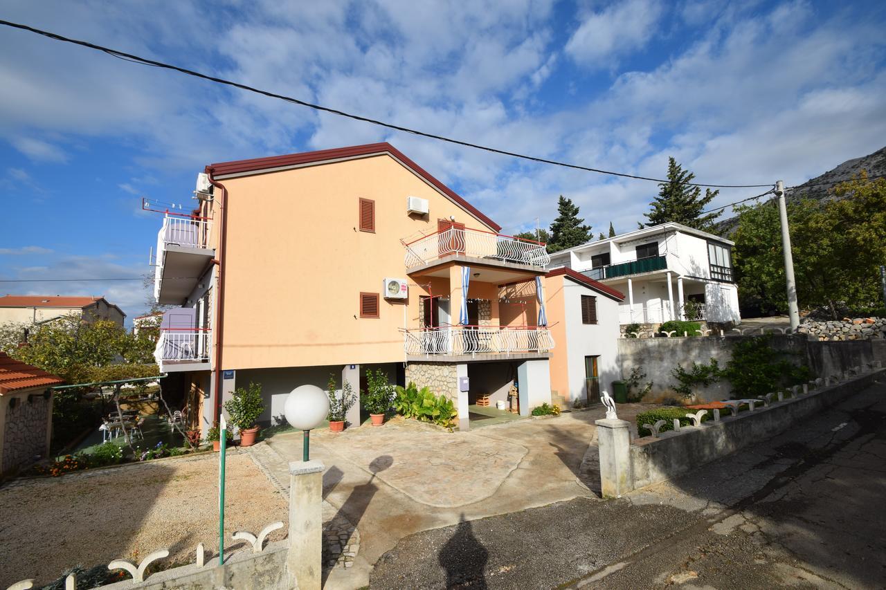 Apartments Mira Starigrad Paklenica Exteriör bild